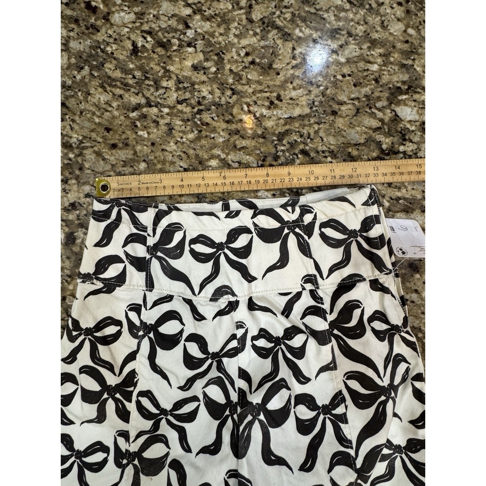 Free People Spotlight Printed High Rise Wide Leg Jeans We the Free Size 27 Bows - Picture 11 of 14